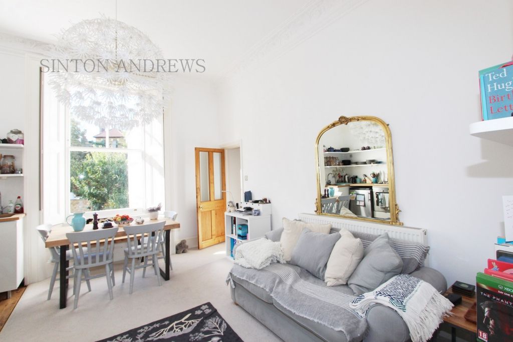 Property photo 3 of 8 Photo 10