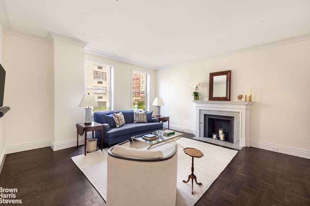 Property photo 2 of 12 <Alttext/>