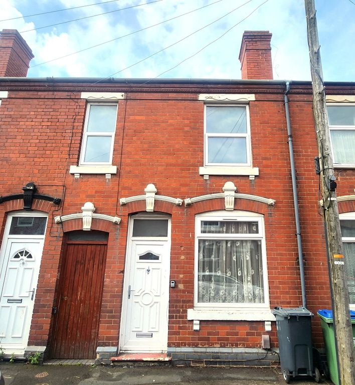 Property photo 1 of 12