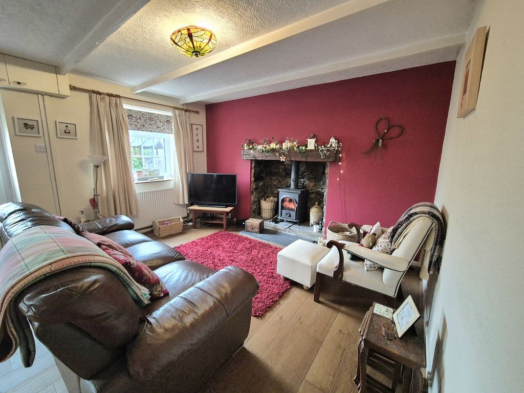 Property photo 2 of 14 Not Specified