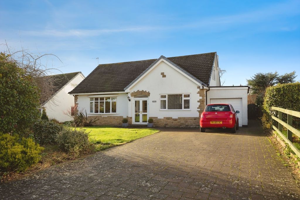 Property photo 1 of 17 Pbox-Img.Jpg