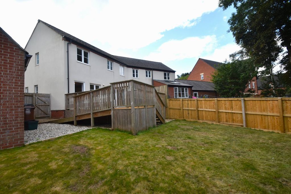 Property photo 3 of 14 Tiverton Seddons