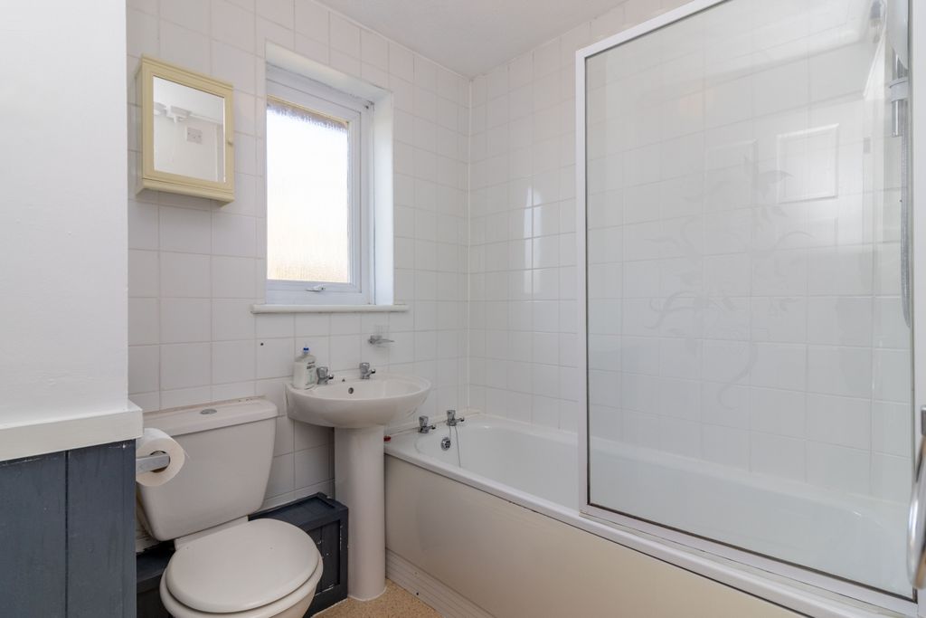 Property photo 3 of 11 20231106-Img_8745