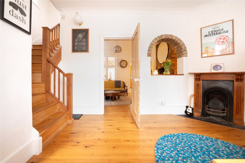 Property photo 2 of 21 Picture No. 39