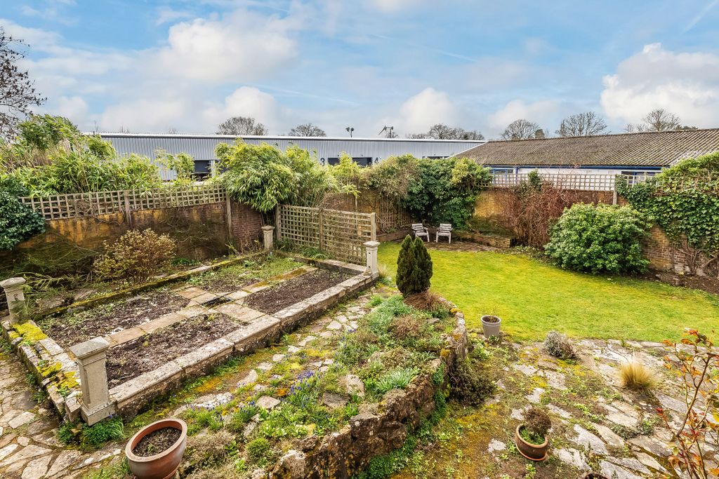 Additional image 25 of 6 bed detached house for saleThe Old Manse, Hever Road, Edenbridge TN8