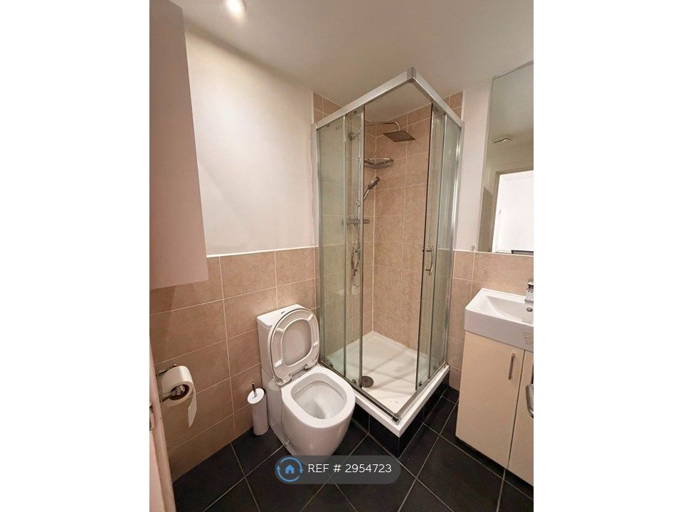 Property photo 2 of 5