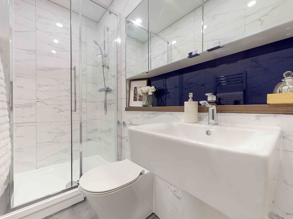 Property photo 3 of 14 Shower Room