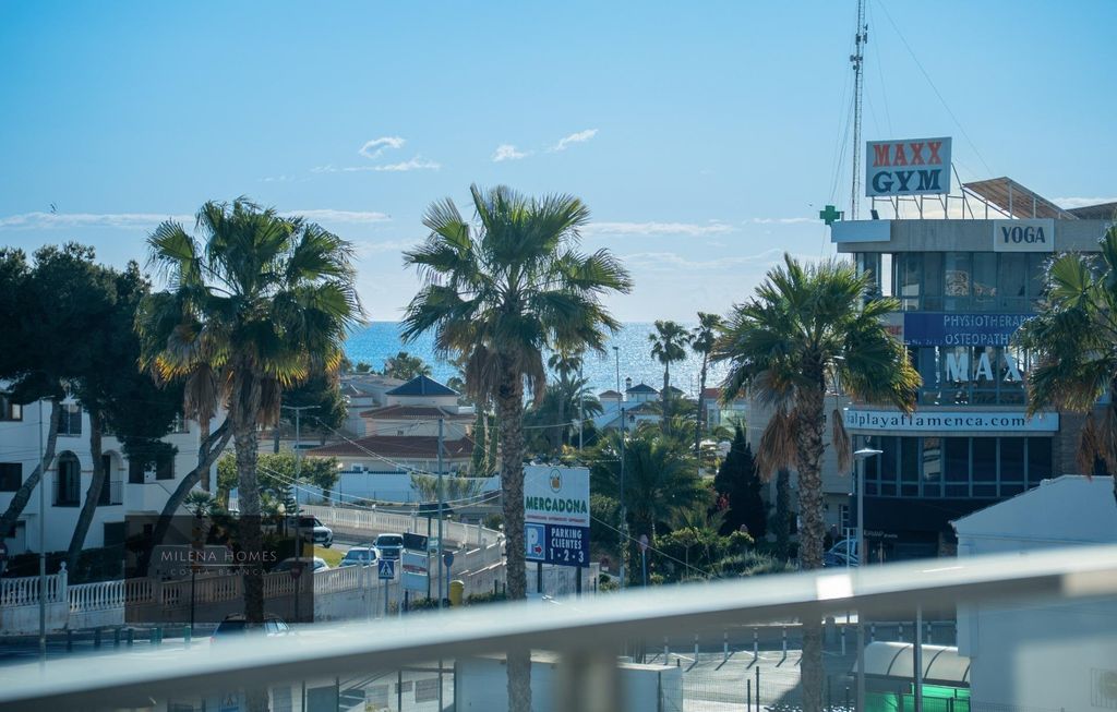 Property photo 3 of 49