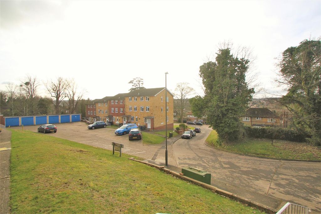 Property photo 2 of 15 Img_0675.Jpg