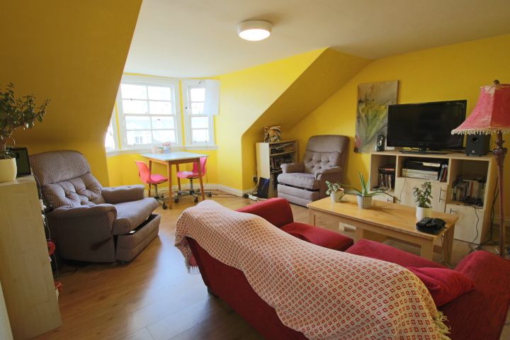 Property photo 2 of 12 Photo 2