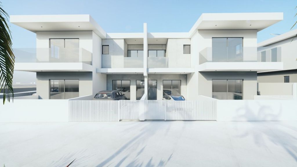 Property photo 1 of 15 Semi-Detached...