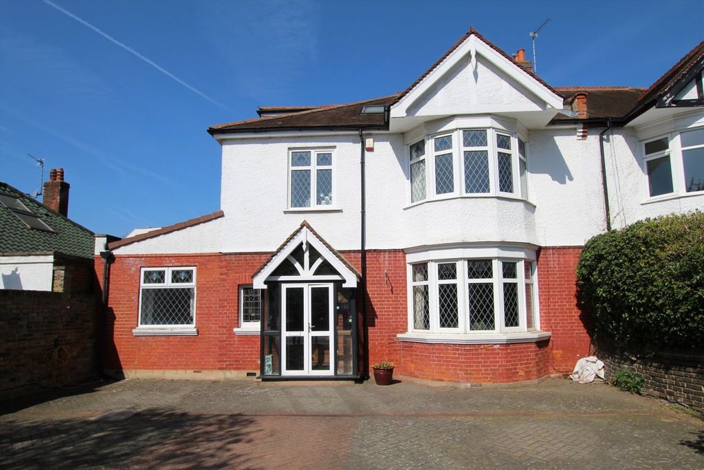 Property photo 1 of 19