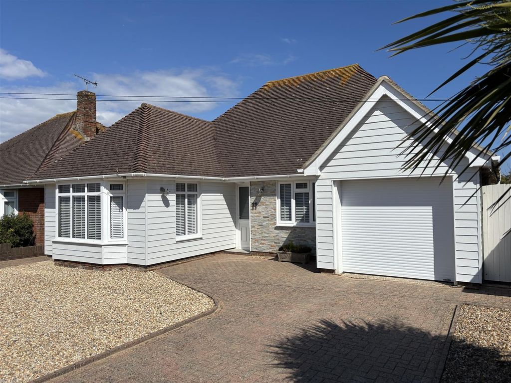 Property photo 1 of 27