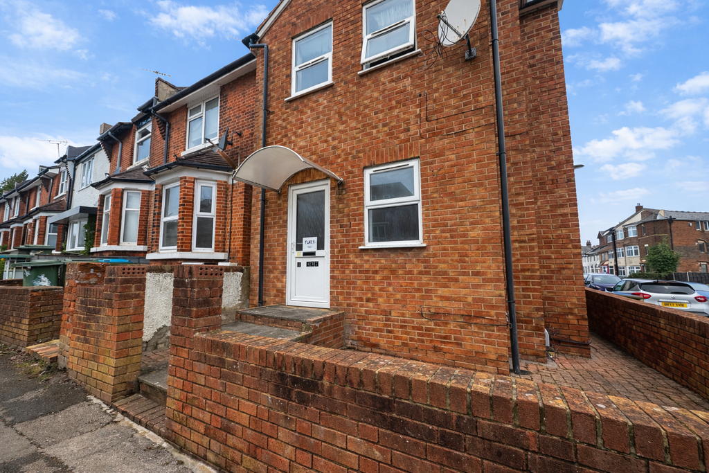 Property photo 2 of 6