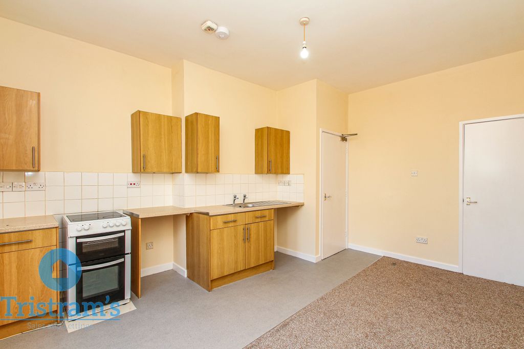 Property photo 3 of 7 Img_6757