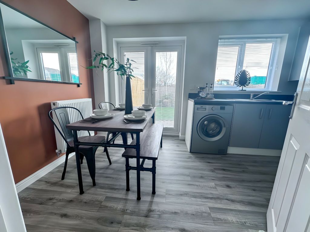 Property photo 3 of 14