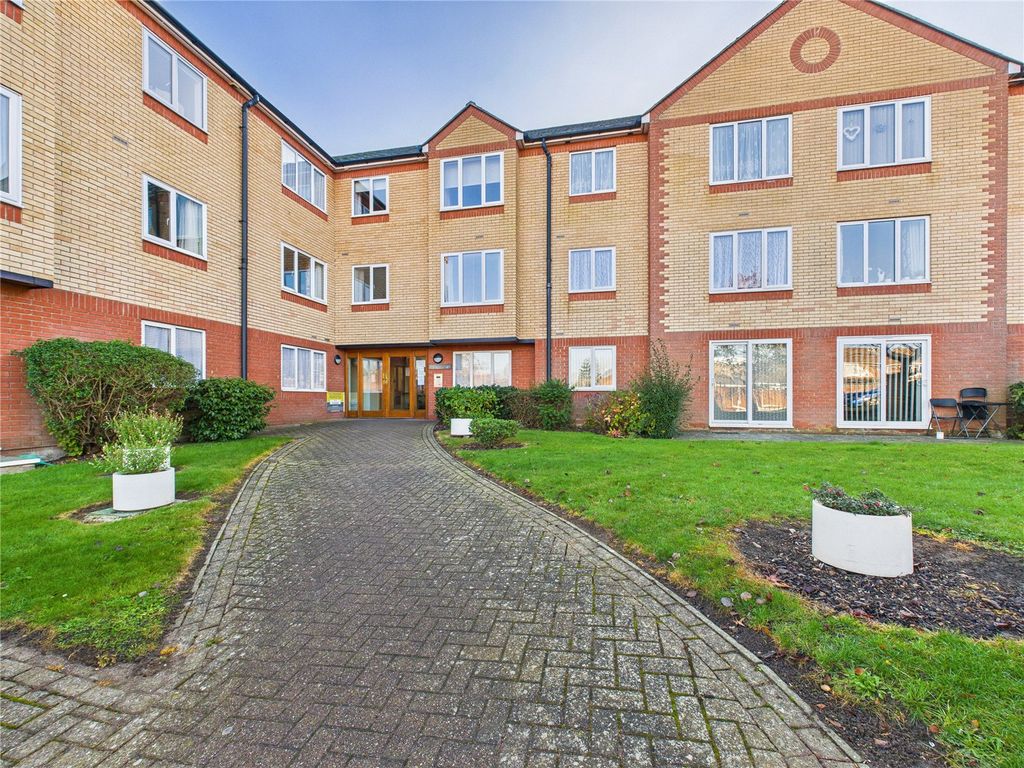 Property photo 1 of 15 Picture No. 05
