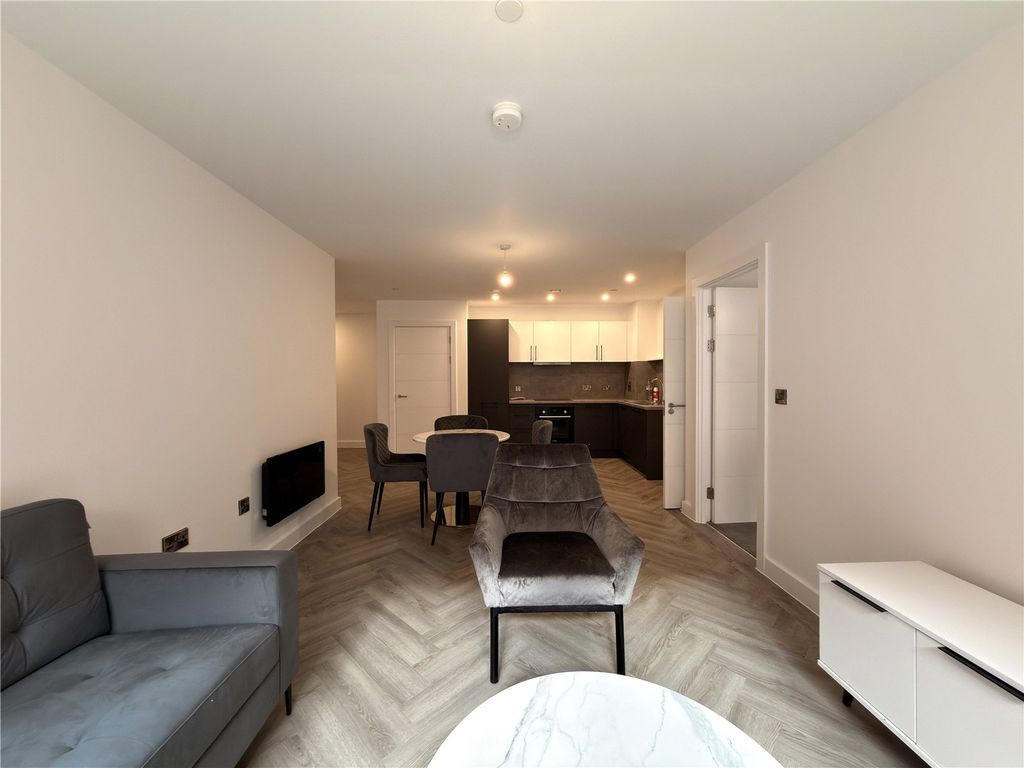 Property photo 3 of 12 Picture No. 06