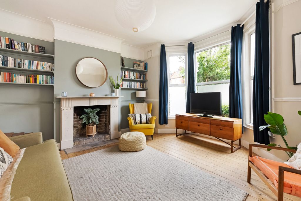 Property photo 1 of 15
