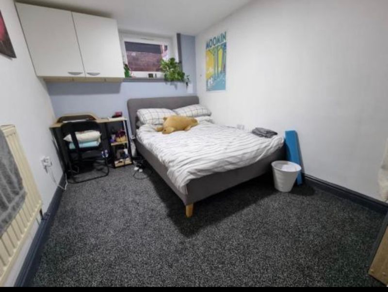 Property photo 3 of 5