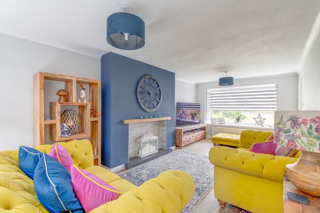 Property photo 3 of 23 Picture No. 22