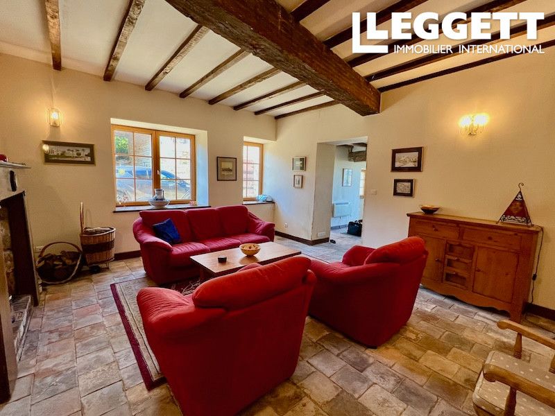 Property photo 3 of 10