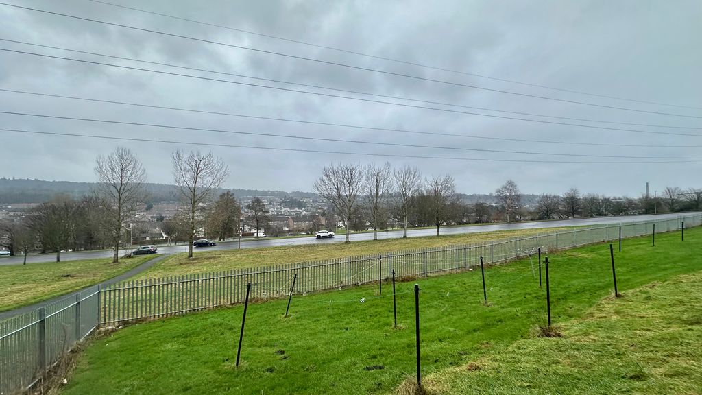 Property photo 2 of 14