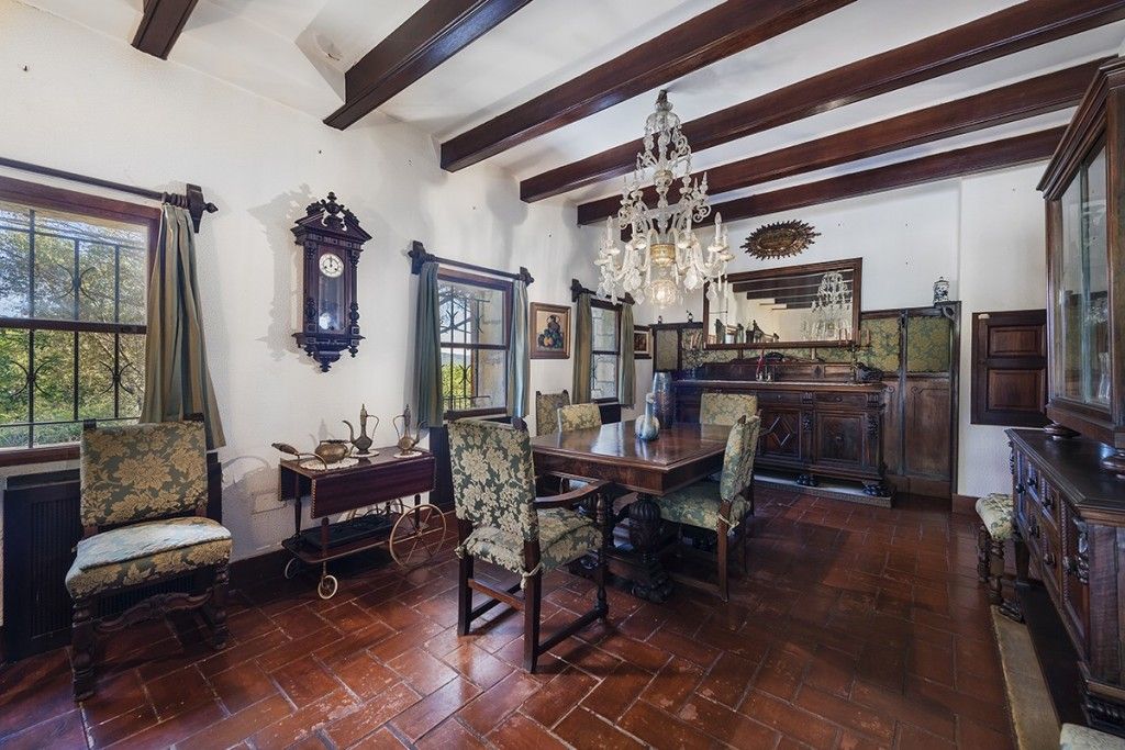 Property photo 3 of 18 Country House (6)