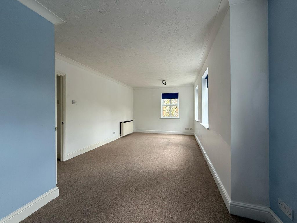 Property photo 2 of 7 Picture No. 09