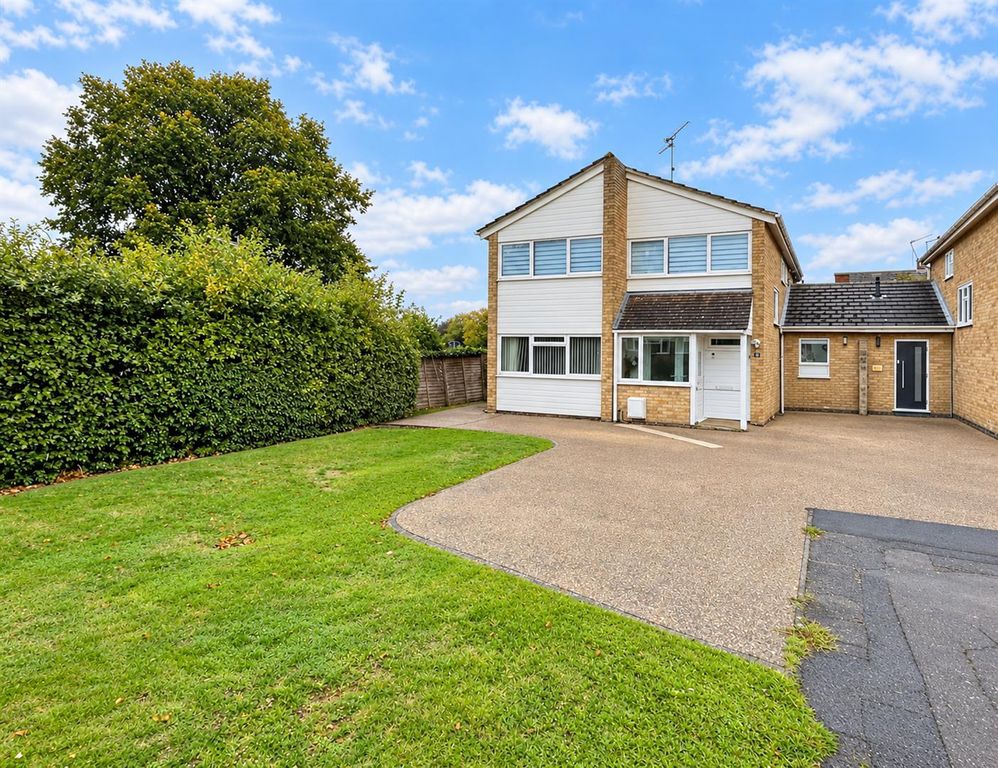 Property photo 1 of 24 A1Aa3D9F-2992-4691-A84A-02Fdc0Fc4053.Png