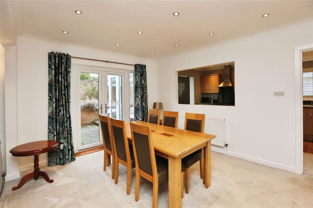 Property photo 3 of 13 Picture No. 08