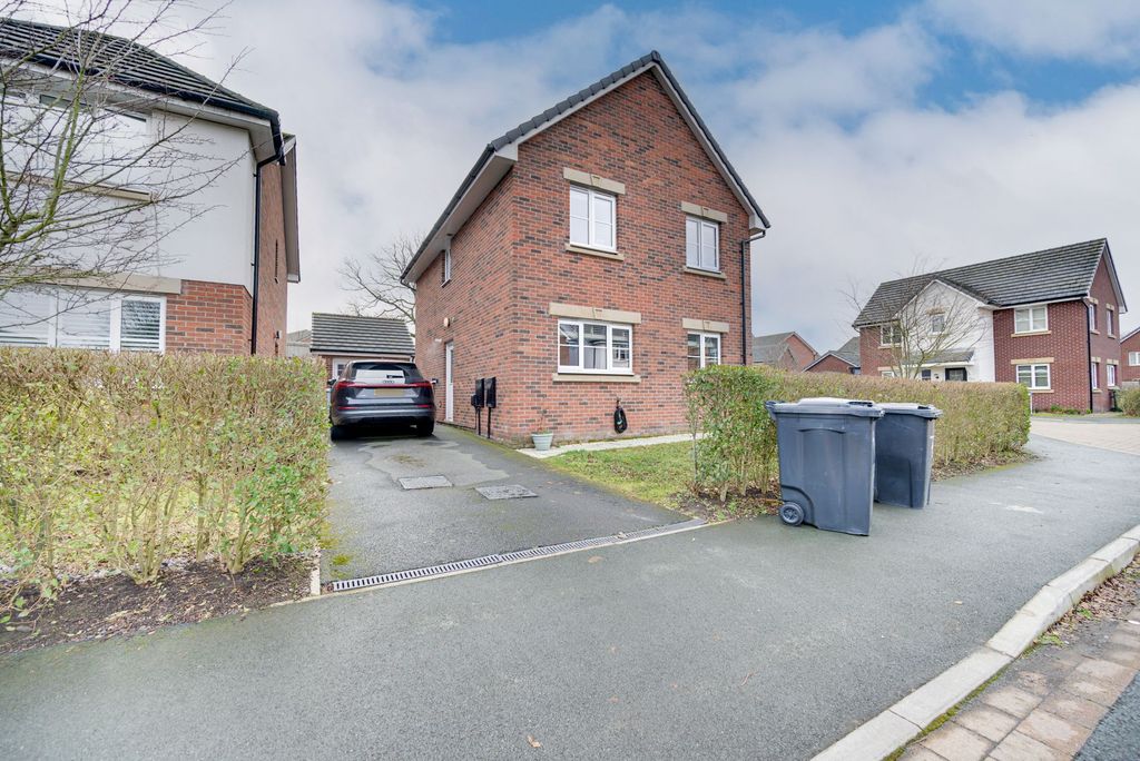 Property photo 3 of 29