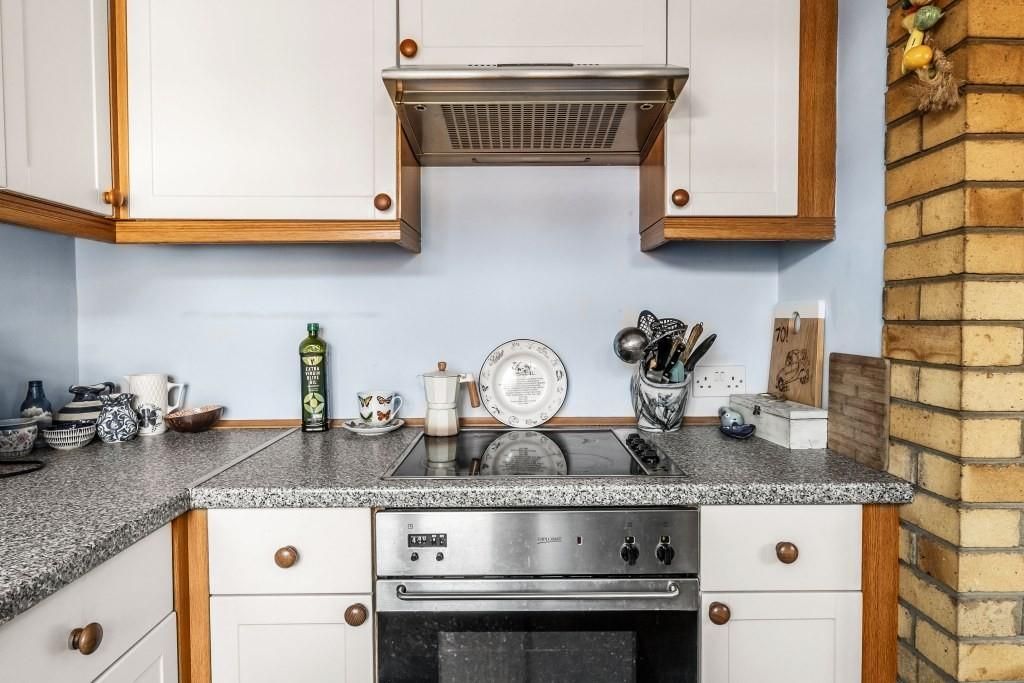 Property photo 2 of 13 1-Jubilee-Terrace-11.Jpg