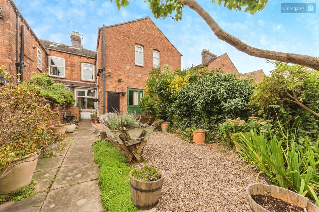 Property photo 2 of 19 Picture No. 07