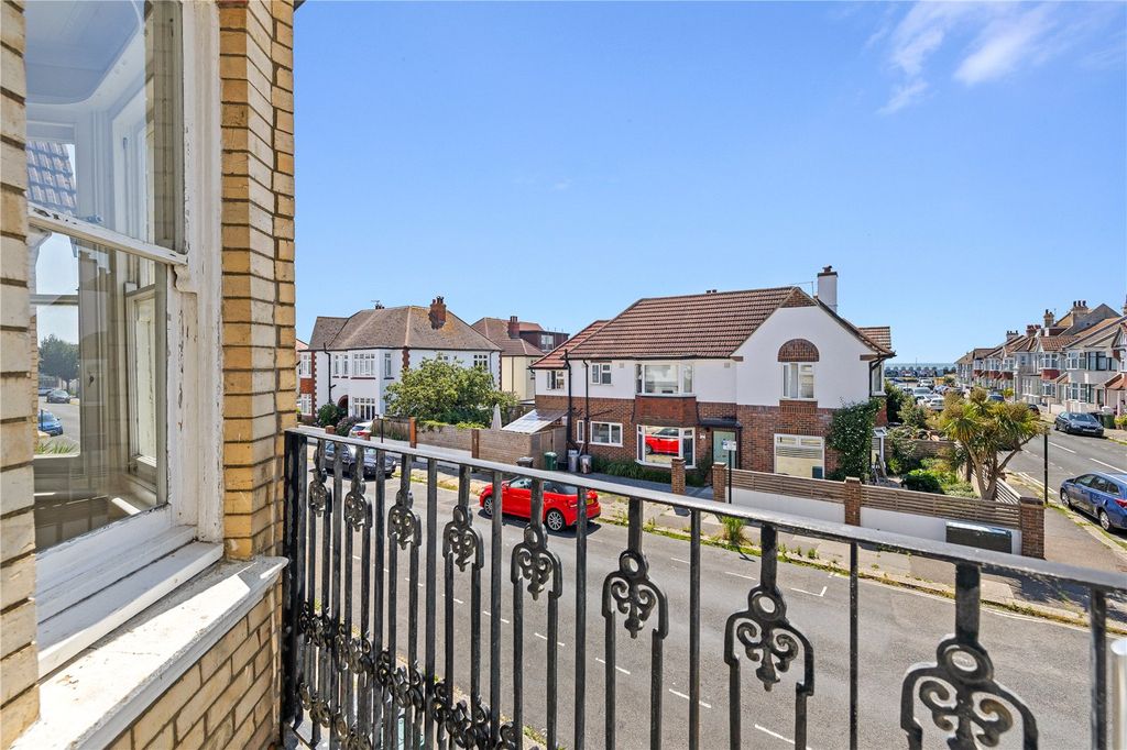 Property photo 3 of 15 Picture No. 07