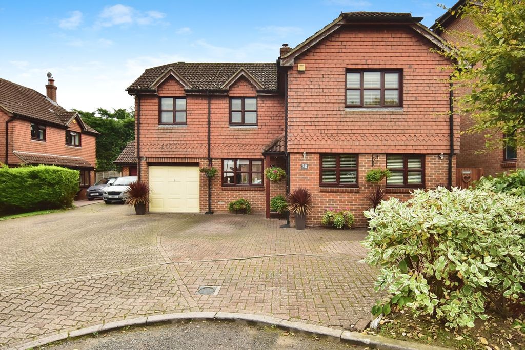 Property photo 2 of 17 Front