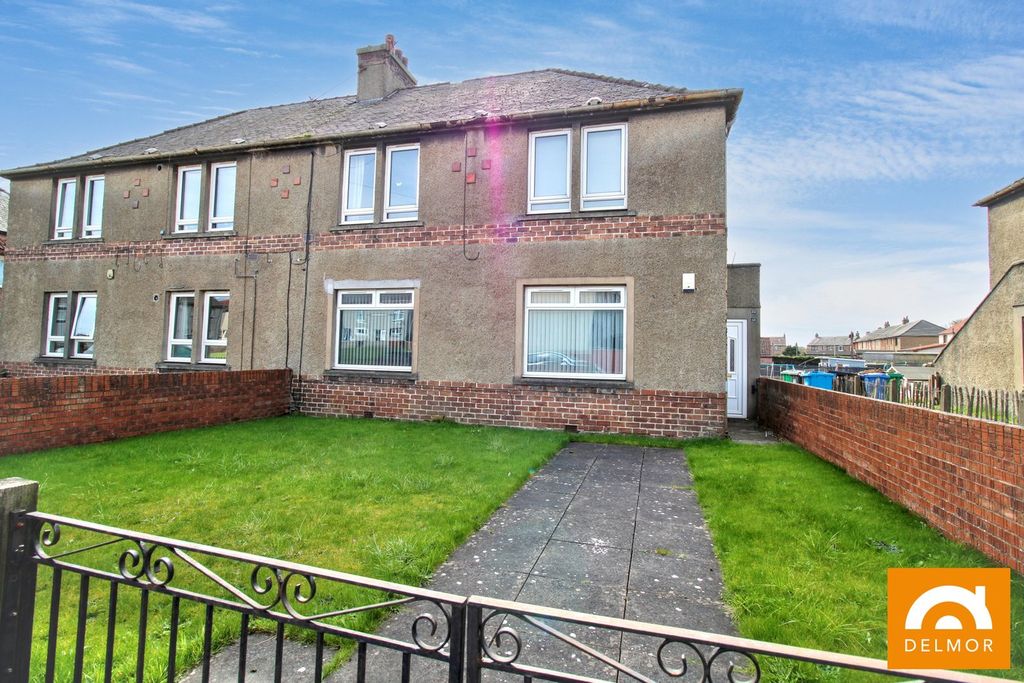 Property photo 2 of 16