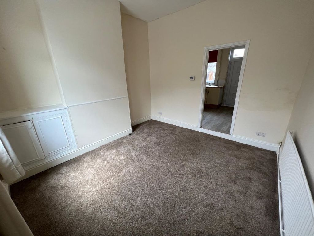 Property photo 2 of 10 Image 2