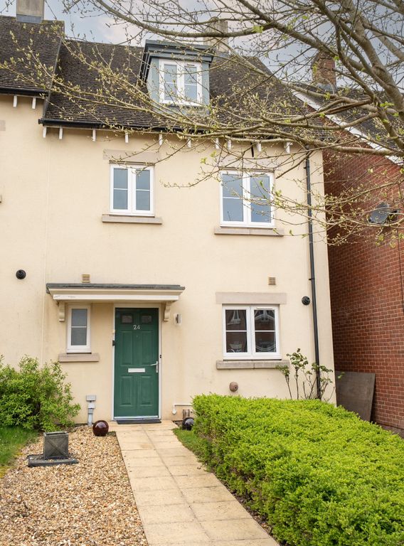 Property photo 1 of 23