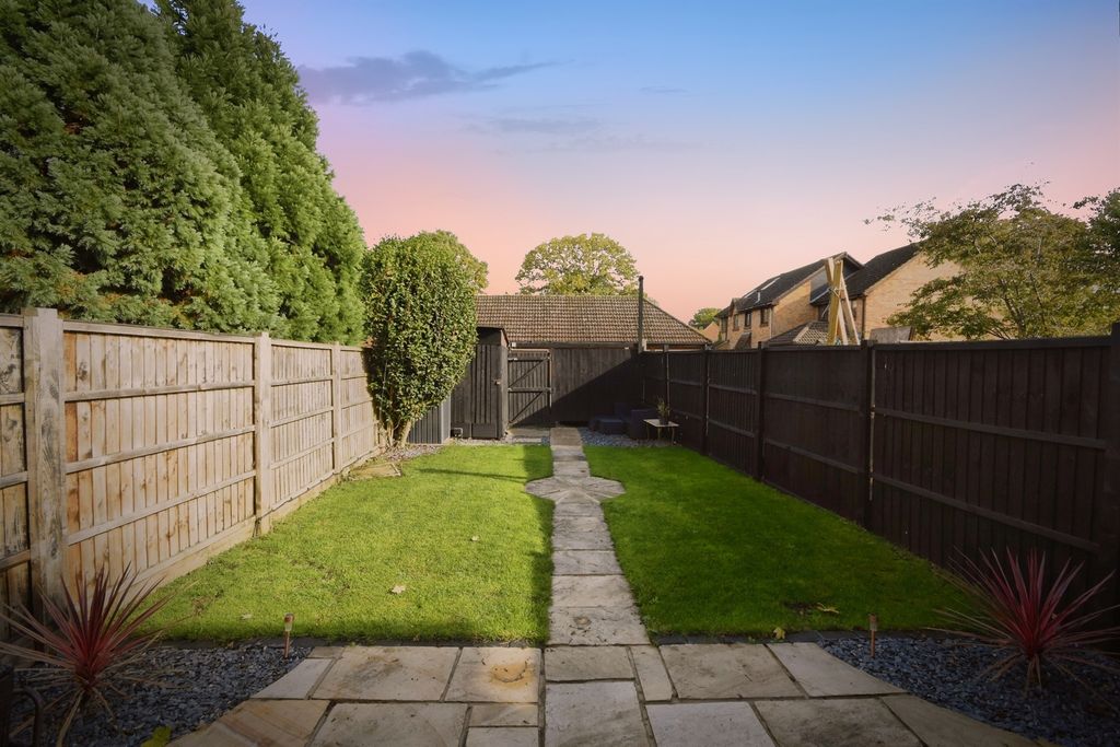 Property photo 2 of 16