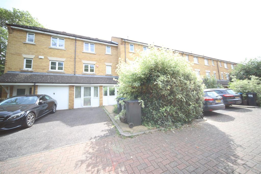 Property photo 1 of 16 Img_1332.Jpg