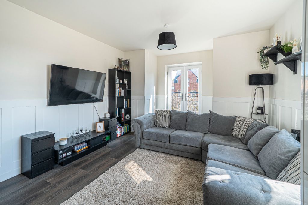 Property photo 3 of 19