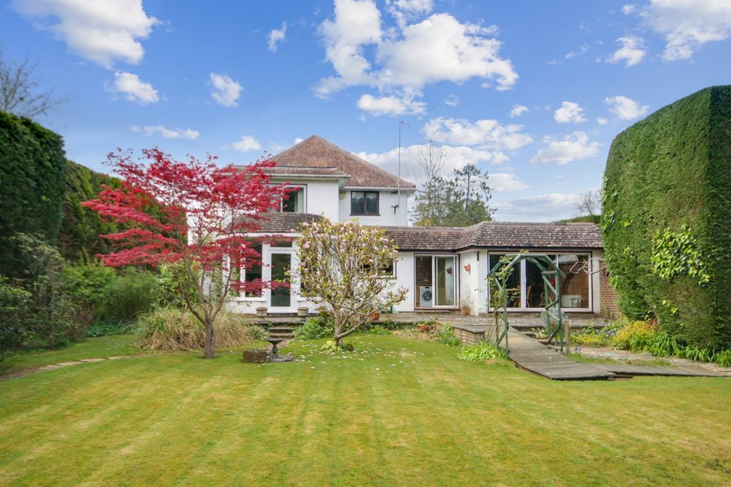 Property photo 2 of 14