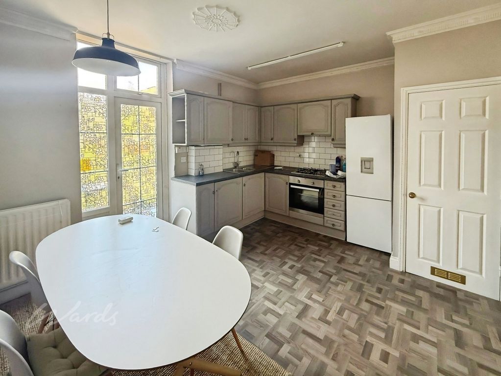 Property photo 2 of 7 Union Kitchen