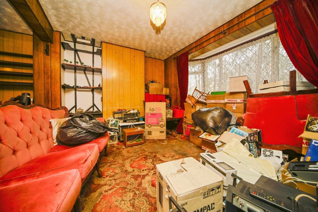 Property photo 3 of 19 Pbox-Img.Jpg