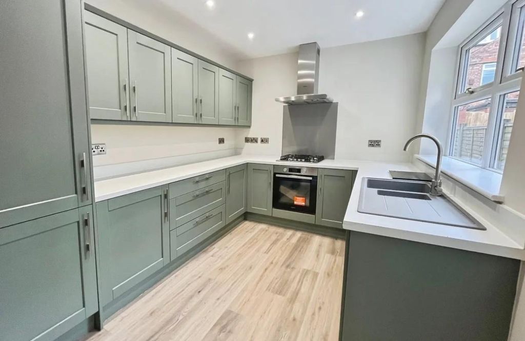 Property photo 3 of 7 3.Jpg