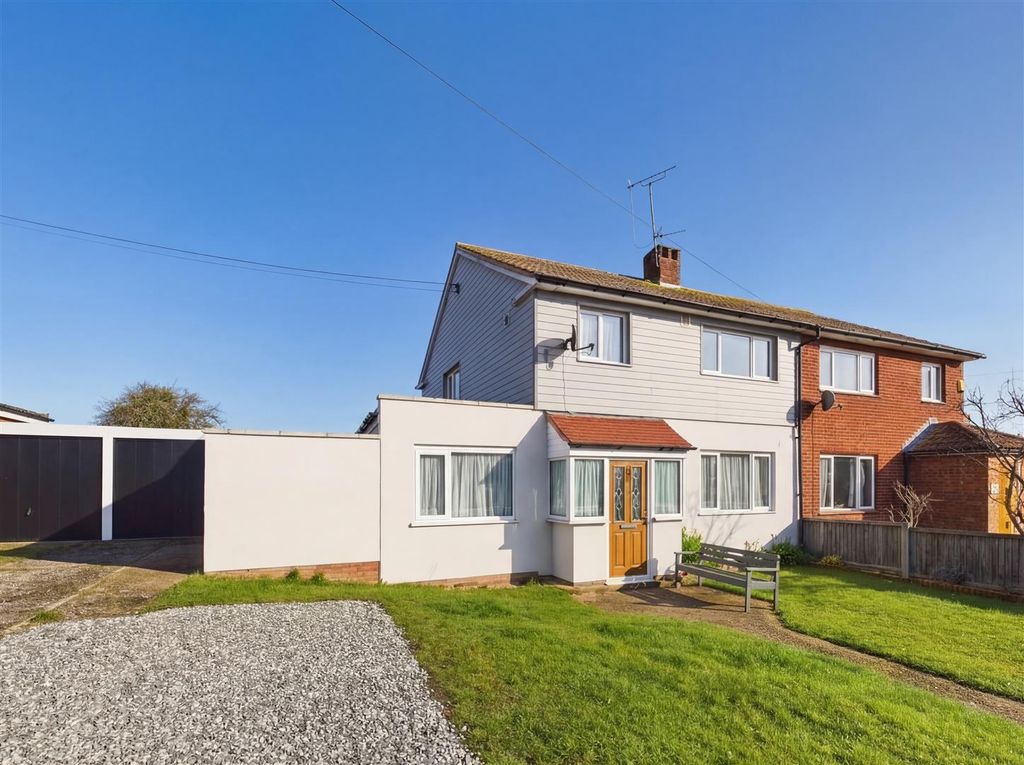 Property photo 1 of 31 46c Herne Bay Road (2).Jpg