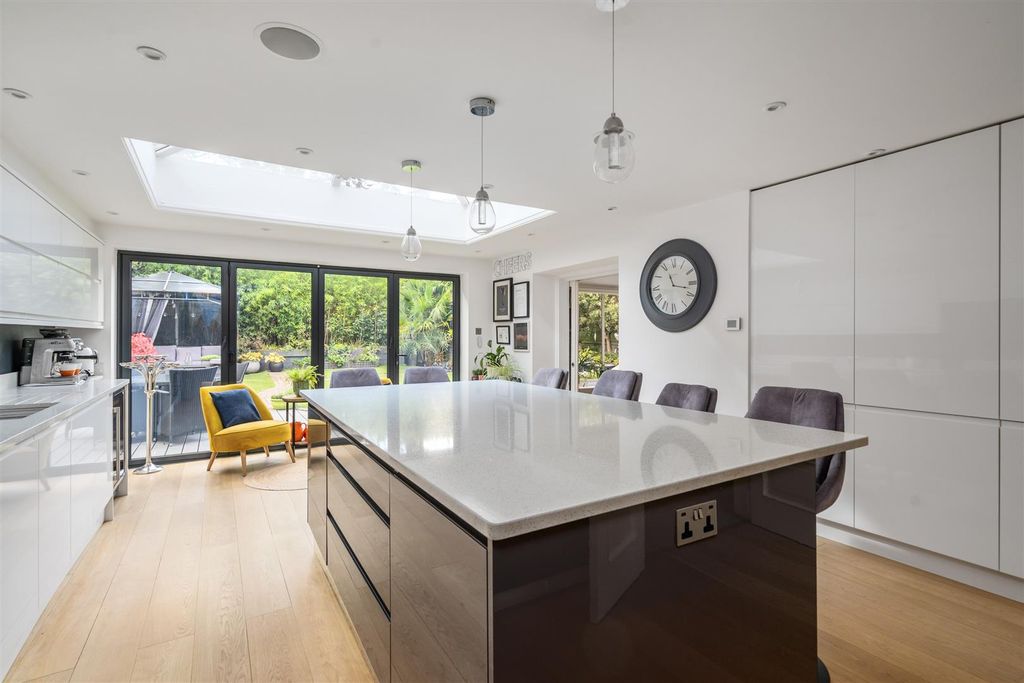 Property photo 1 of 22 3 Denton Croft_7.Jpg