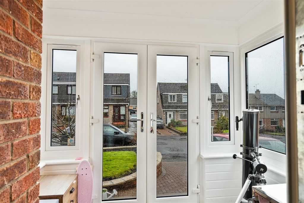 Property photo 3 of 30