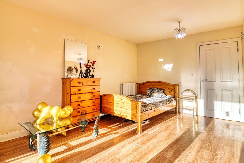 Property photo 3 of 17 Lounge - Diner